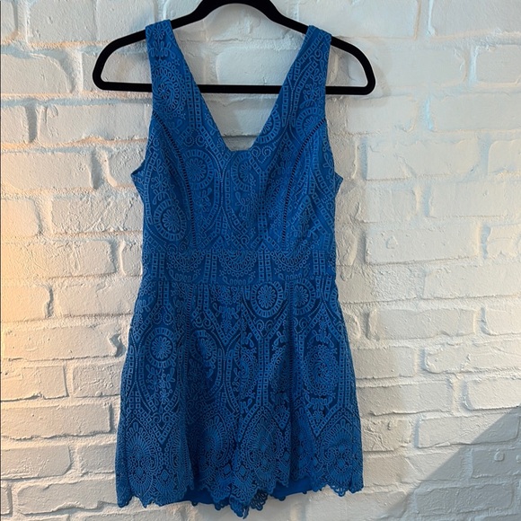 Adelyn Roe Blue Romper - Picture 1 of 5
